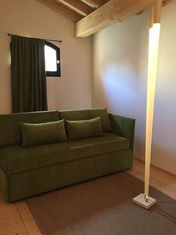 Ca'Bert Villa Dei Glicini Castelnuovo del Garda Bagian luar foto