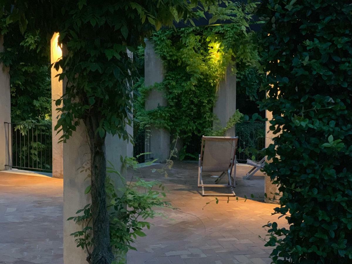 Ca'Bert Villa Dei Glicini Castelnuovo del Garda Bagian luar foto